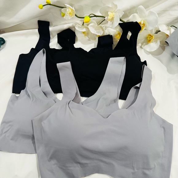 4 Pcs Silk-like seamless underwear, ladies' anti-sagging, black & gray size L. - Picture 4 of 6